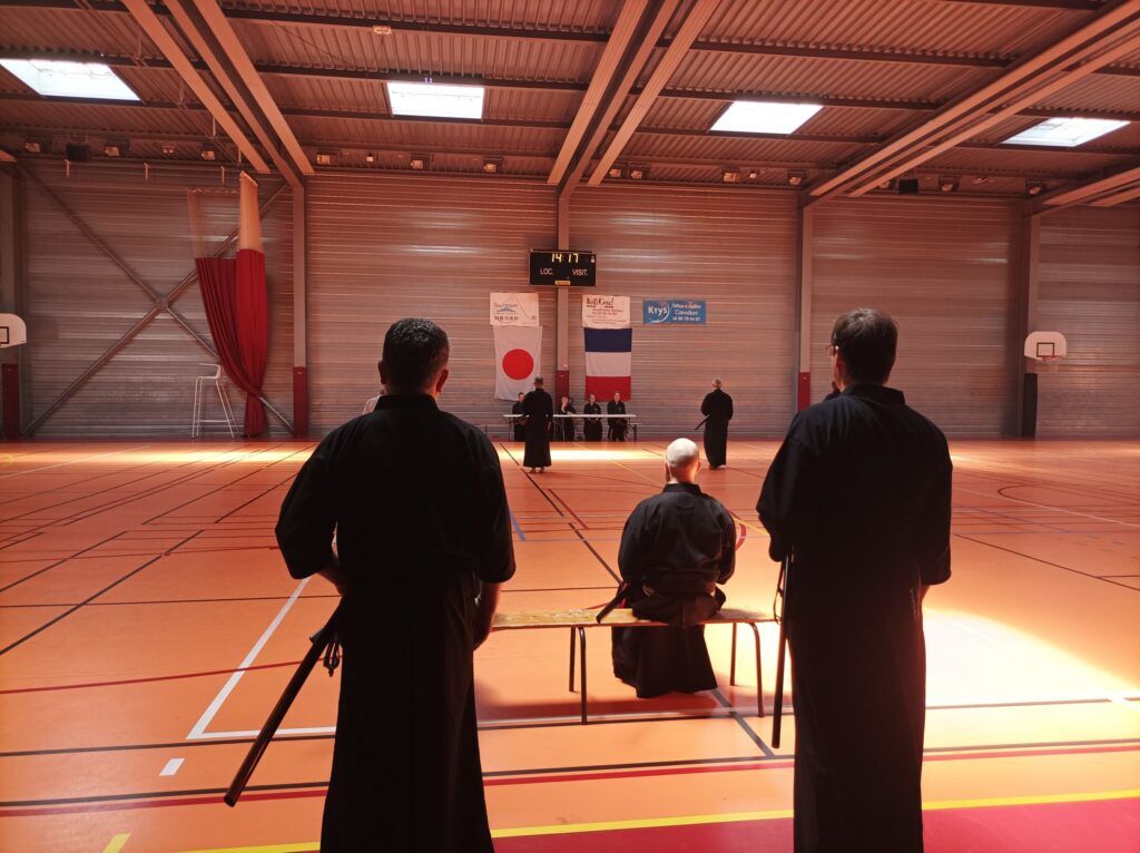 Groupe04.jpg-1024x766 Juin 2025 - Villeneuve les Avignons