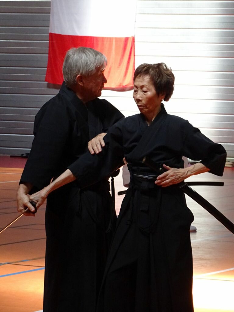 image_1449945_20250303_ob_0978a5_villeneuve-24-25-6-23-29-768x1024 Juin 2023 - Stage Régional à VEDENE