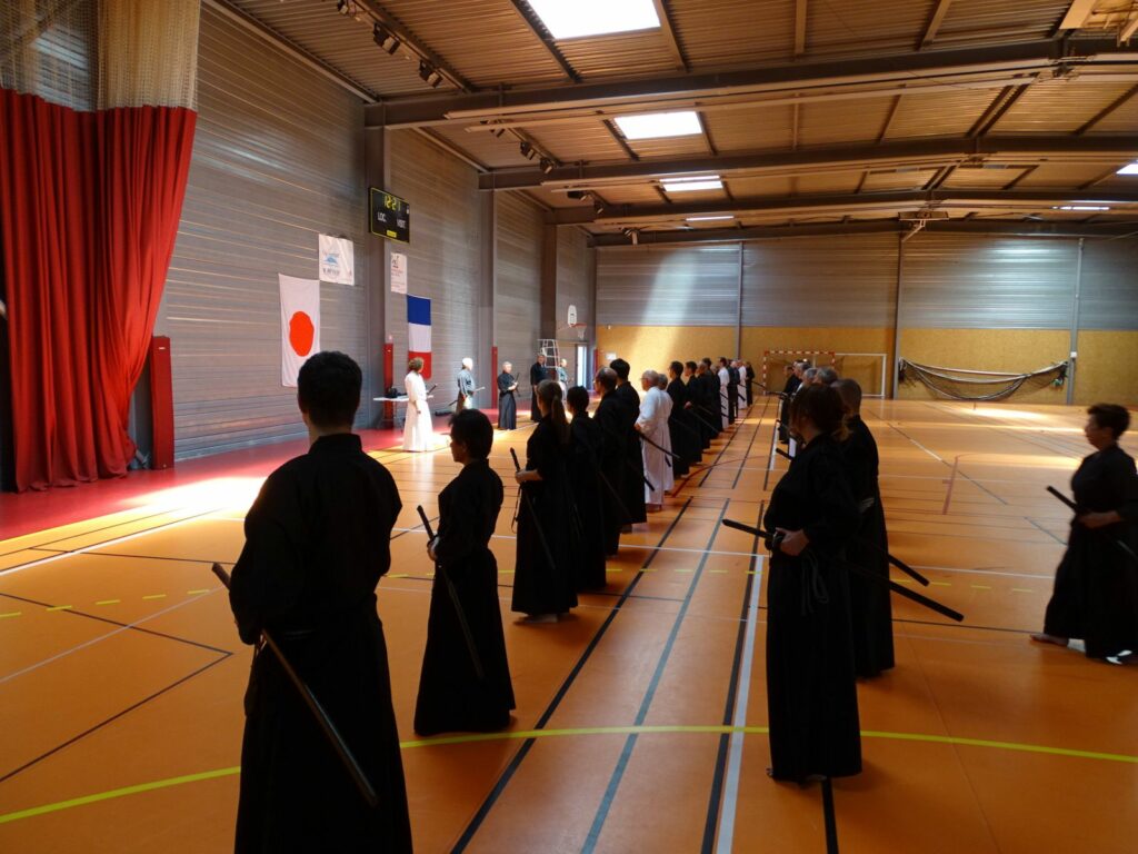 image_1449945_20250303_ob_184bc0_villeneuve-24-25-6-23-33-1024x768 Juin 2023 - Stage Régional à VEDENE