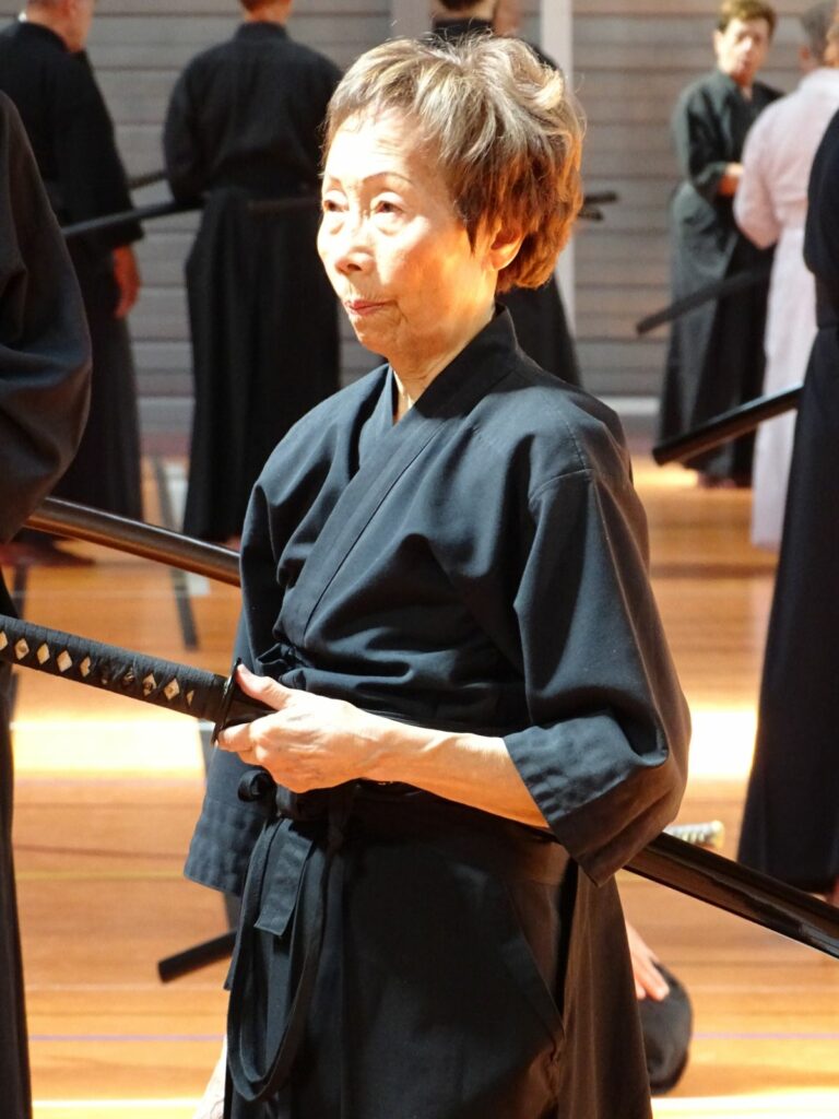 image_1449945_20250303_ob_7320dc_villeneuve-24-25-6-23-25-768x1024 Juin 2023 - Stage Régional à VEDENE