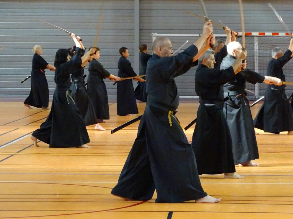 image_1449945_20250303_ob_d5d250_villeneuve-24-25-6-23-07-1024x768 Juin 2023 - Stage Régional à VEDENE